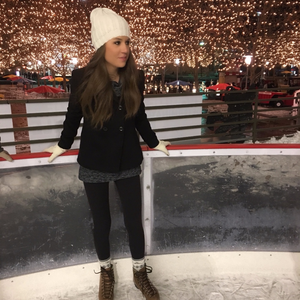 Meet your Posher, Lauren